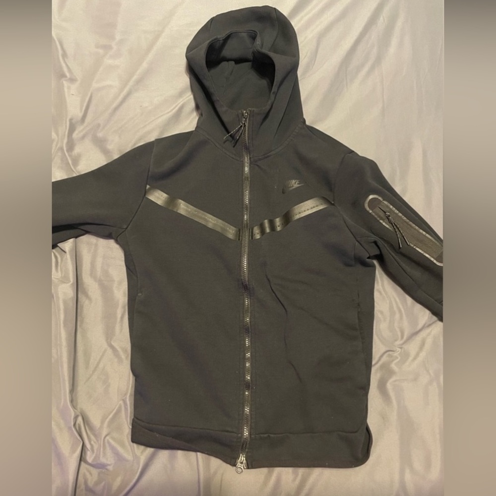 nike tech fleece